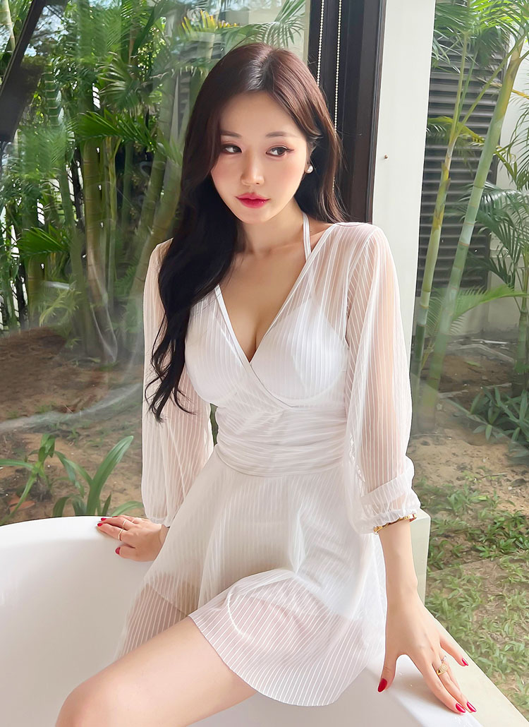 Vネックシアーパフスリーブ水着 | レディースファッション通販 - DHOLIC