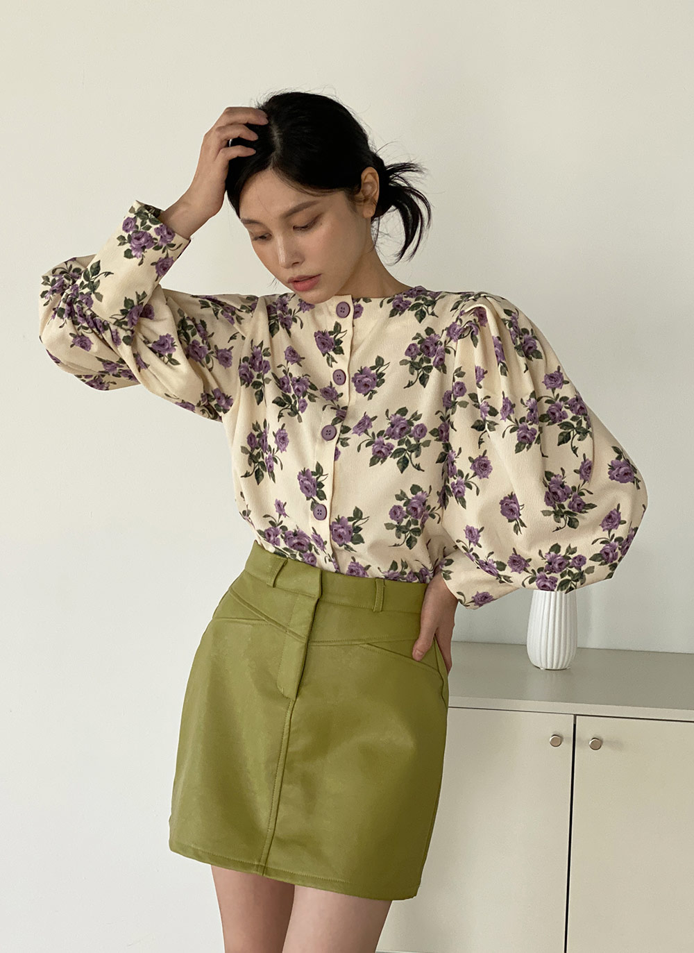 バックボタンローズパフブラウス | DHOLIC | 詳細画像8