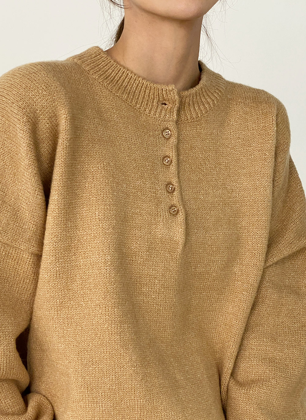 MOUSSY（マウジー）の「HENLY NECK LOOSE ニット（ニット