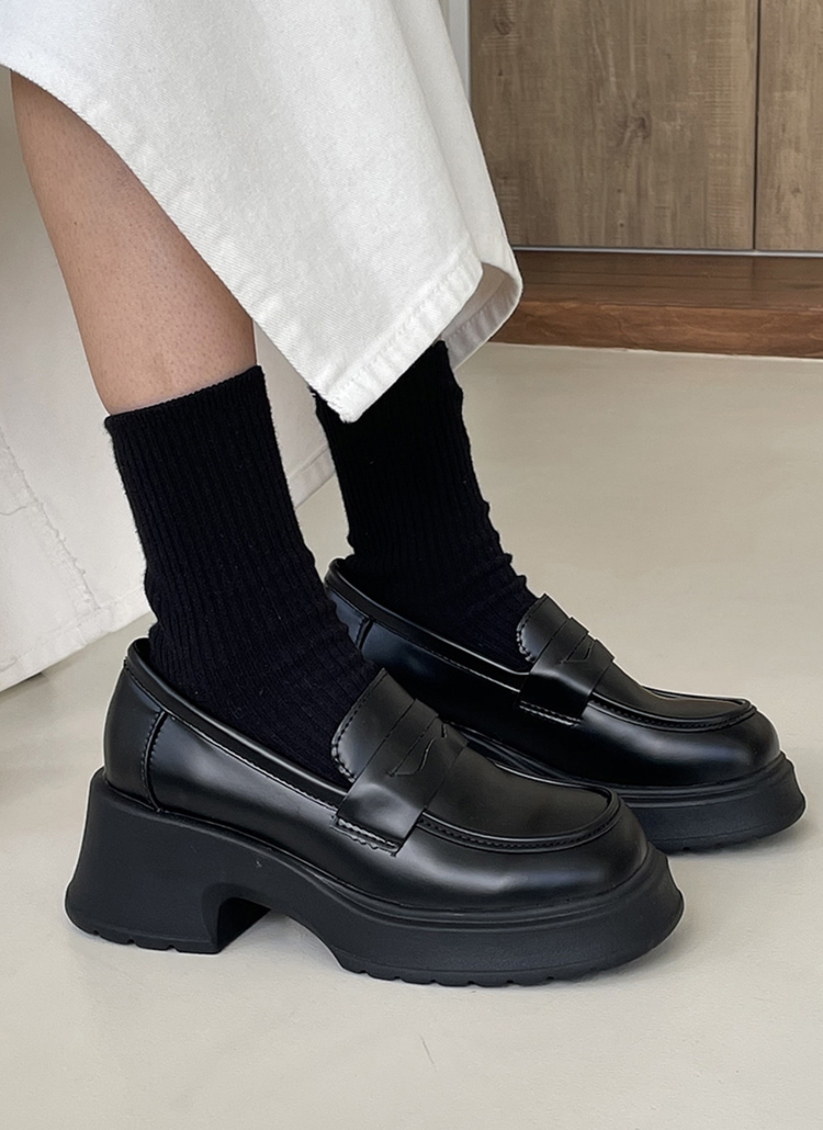 Dhyana. クラシックローファー 3.0cmヒール Dhyana. クラシックローファー 3.0cmヒール Dhyana. クラシック