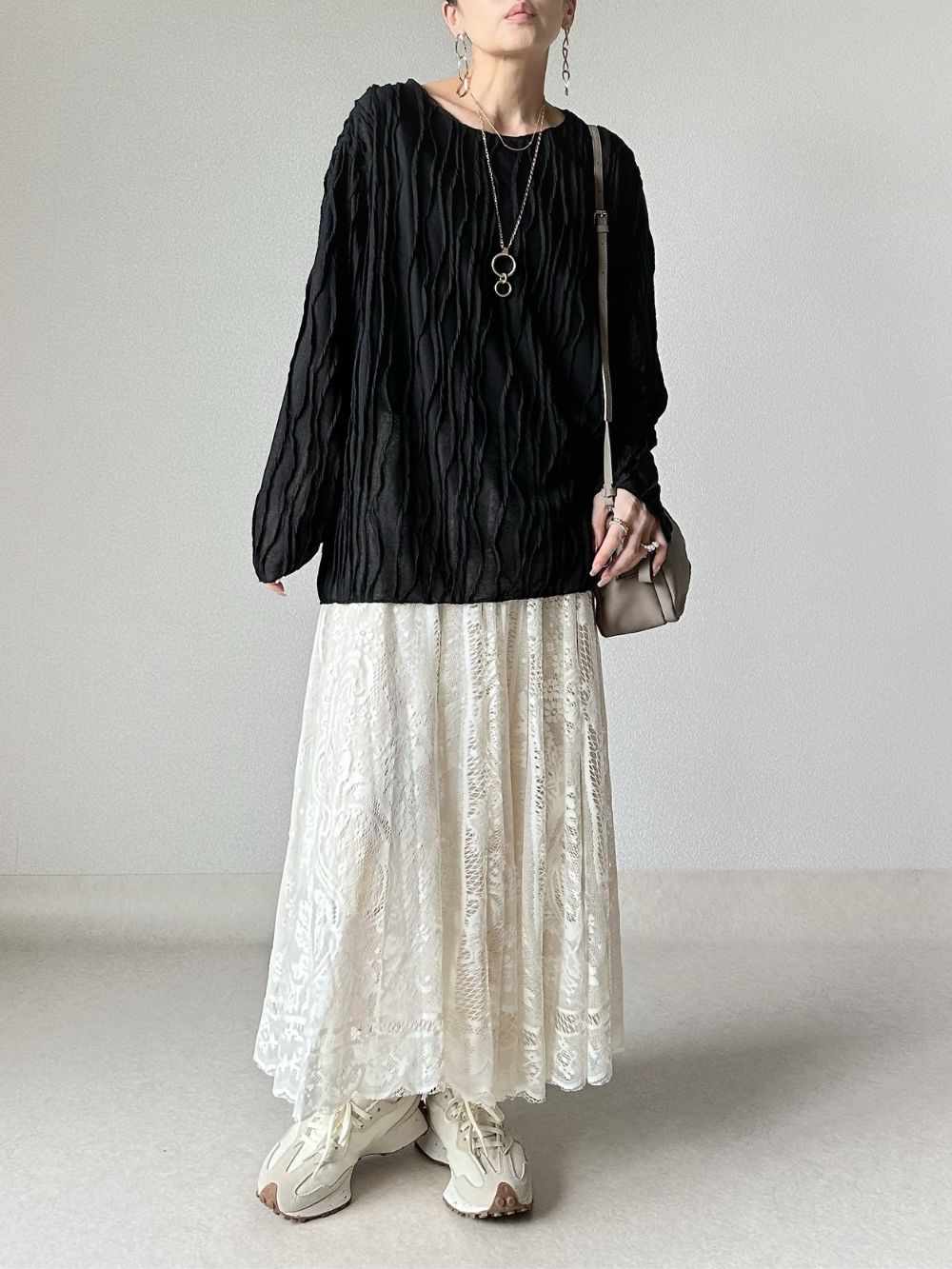 ウェーブディティールブラウス | 詳細画像3