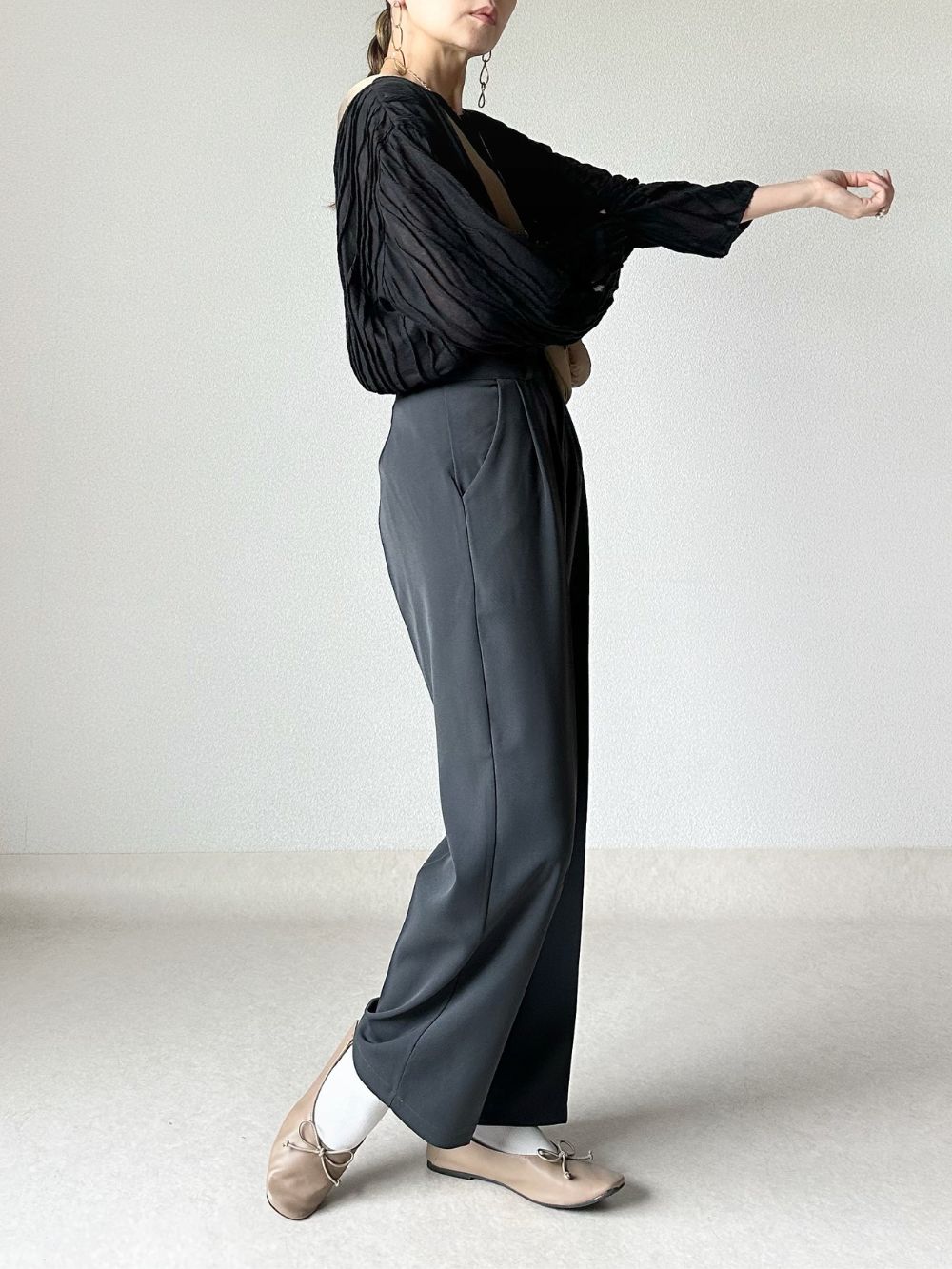 ウェーブディティールブラウス | 詳細画像15