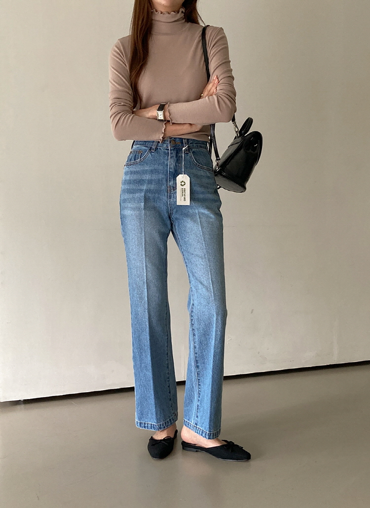 センタープレスストレートデニムパンツ | レディース