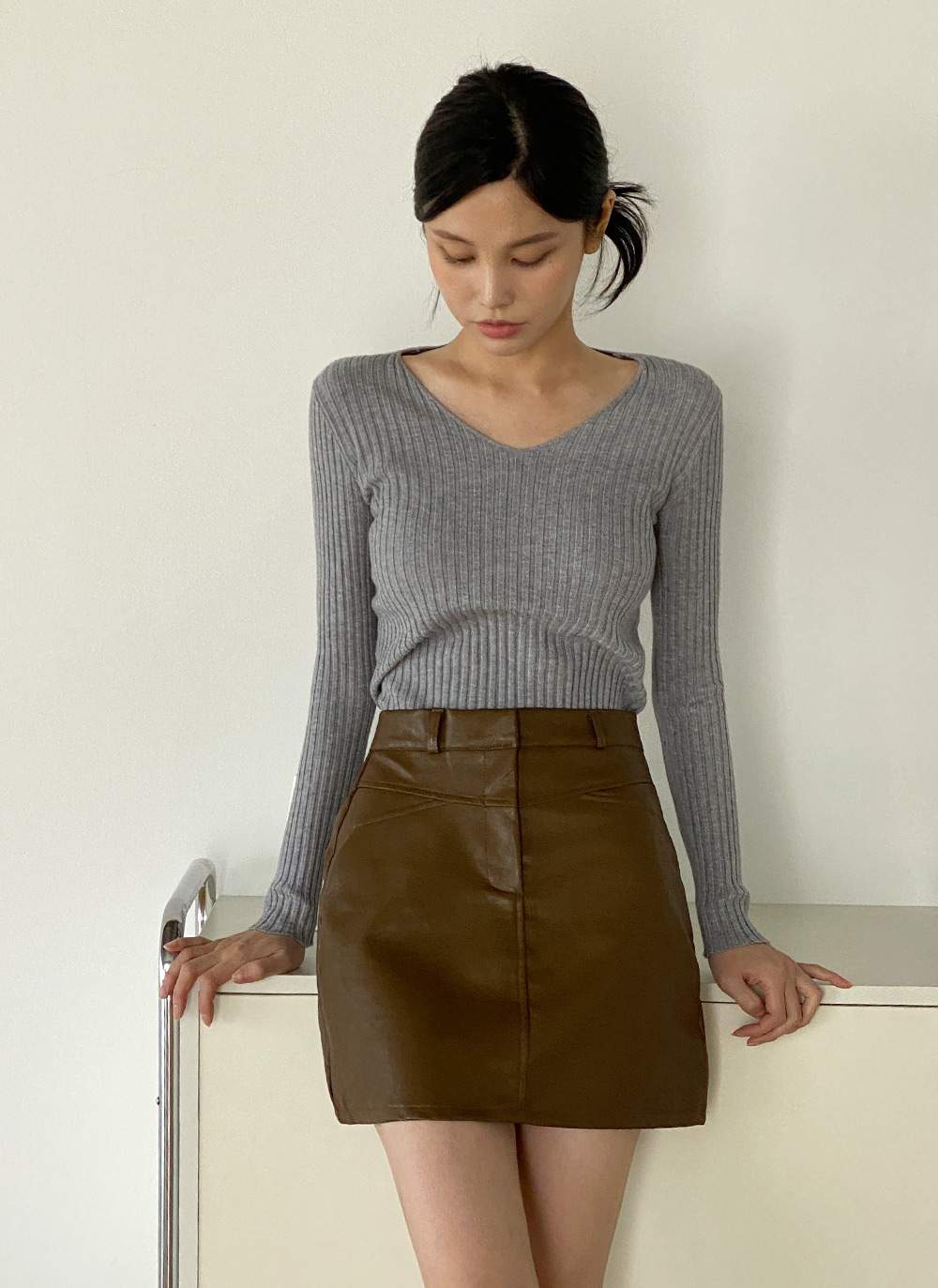 Vネックリブ長袖ニット | DHOLIC | 詳細画像9