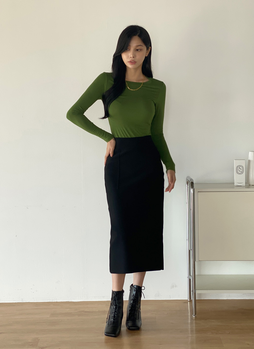 ラウンドクロップドタイトTシャツ | DHOLIC | 詳細画像3