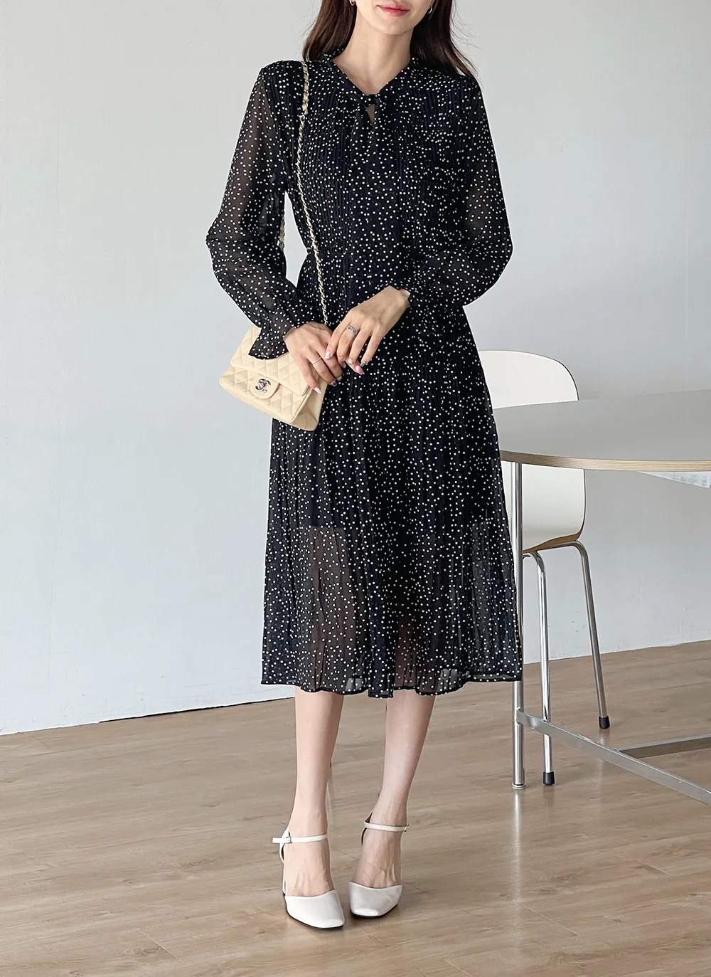 ストラップ付シフォンドットプリーツワンピース | レディース  