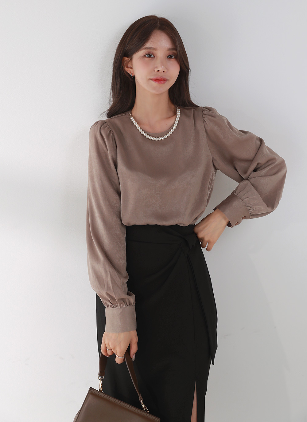 パール調ネックレス付シルキーブラウス | DHOLIC | 詳細画像6