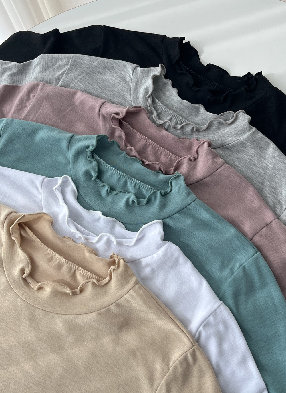 メロウハーフネックスリムTシャツ | DHOLIC | 詳細画像2