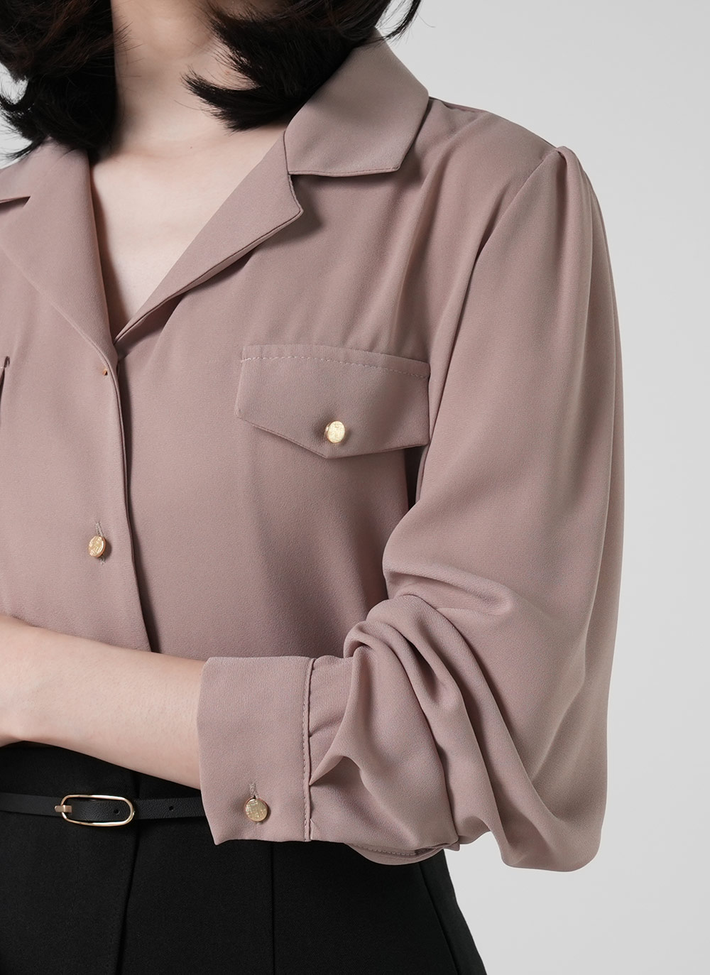 ゴールドボタンフラップ開襟ブラウス | DHOLIC | 詳細画像8