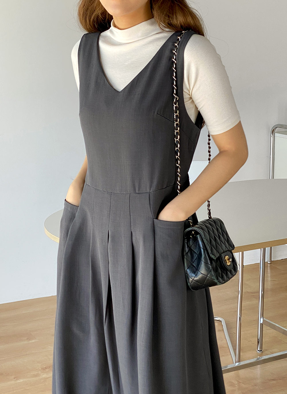 Vネックタックノースリワンピース | DHOLIC | 詳細画像3