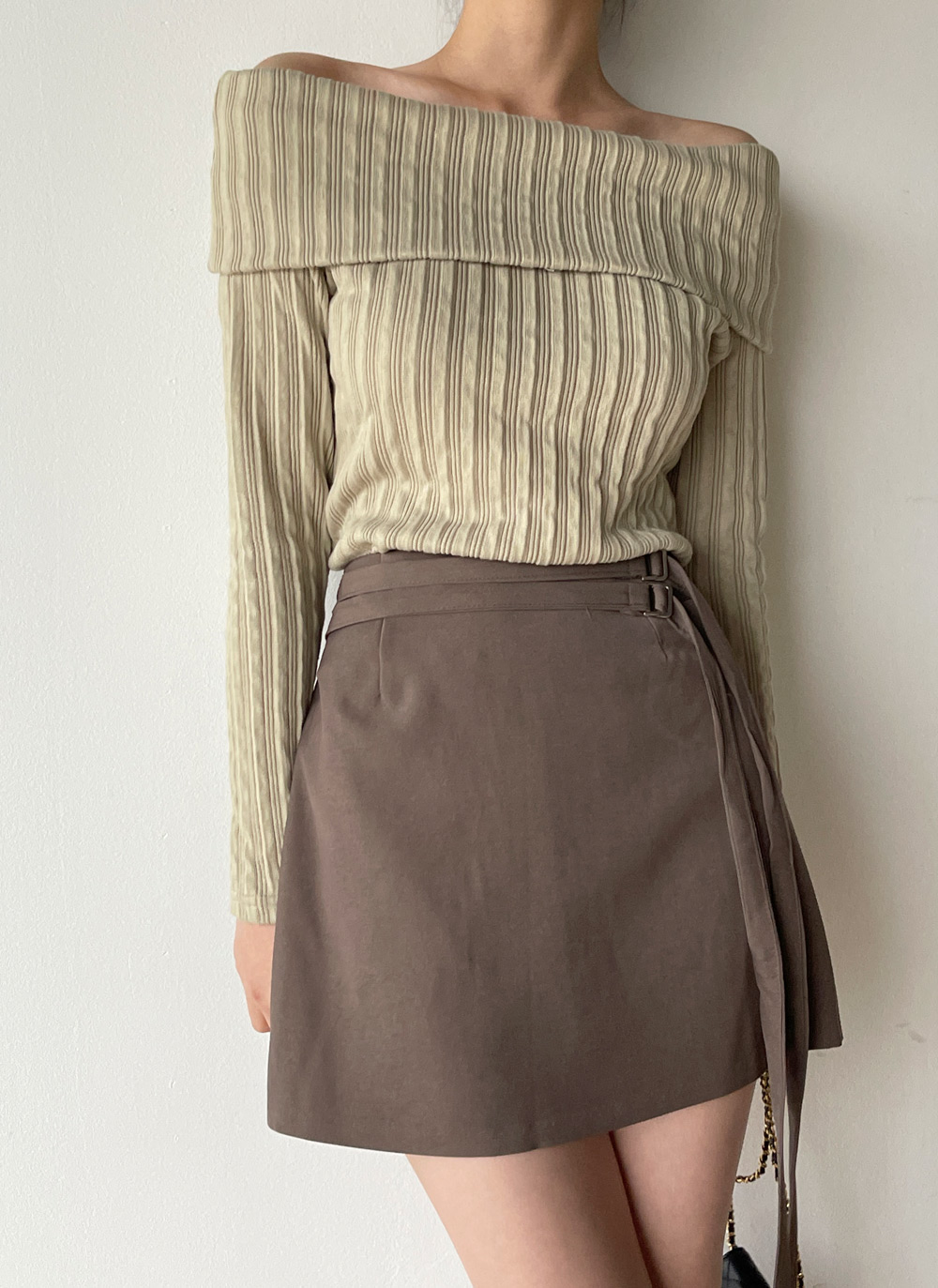 リブオフショルクロップドTシャツ | DHOLIC | 詳細画像4