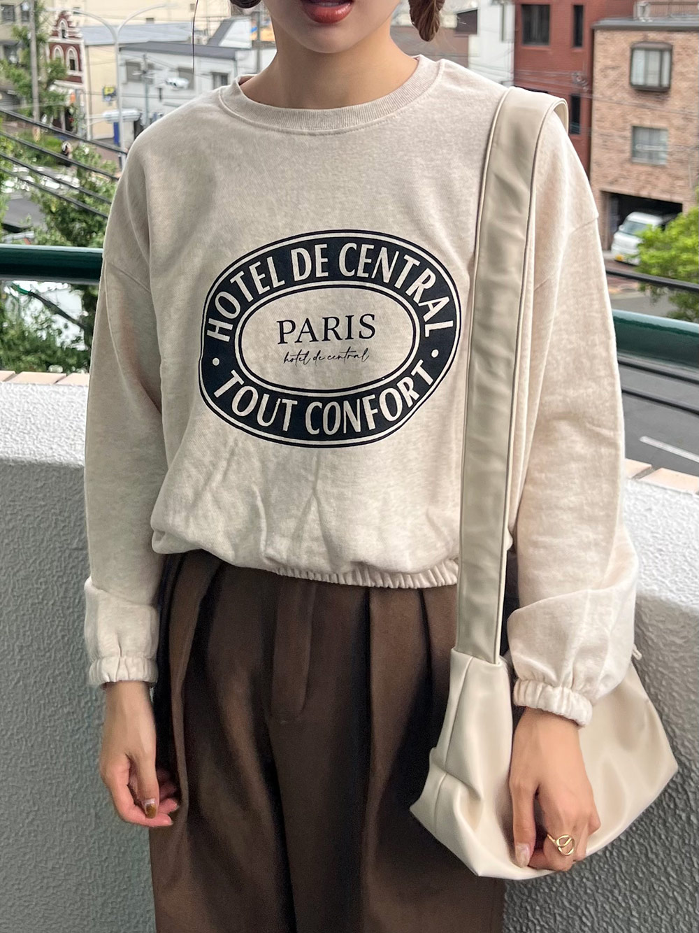 PARISクロップドスウェット | 詳細画像3