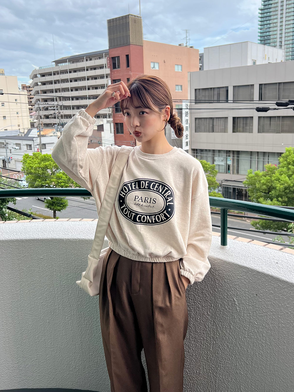 PARISクロップドスウェット | 詳細画像6