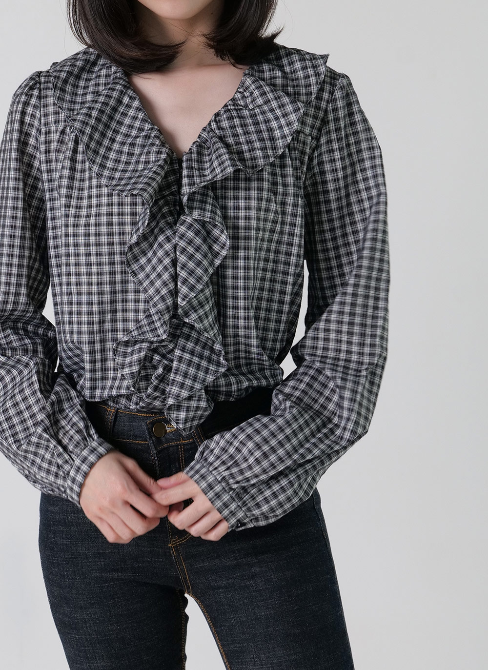 チェックフリルVネックブラウス | DHOLIC | 詳細画像9