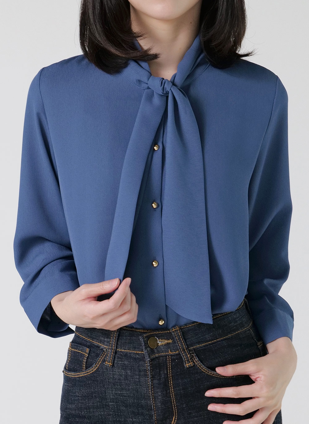 ネックリボンゴールドボタンブラウス | DHOLIC | 詳細画像2