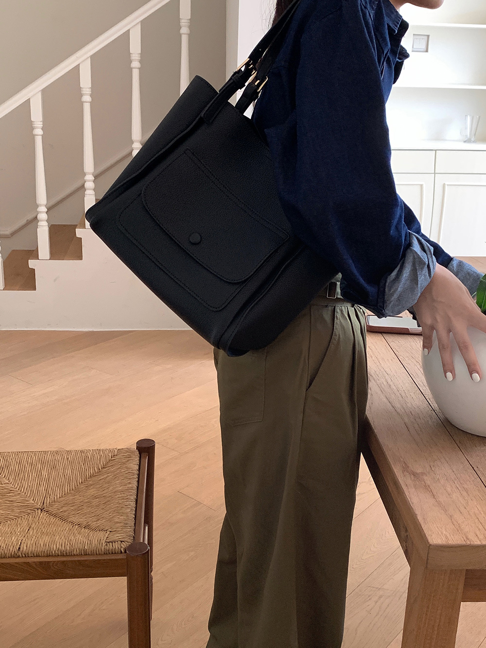 レザー調フラップポケットバッグ | 詳細画像8