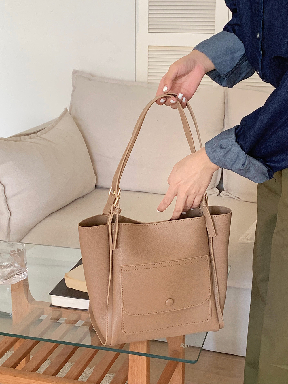 レザー調フラップポケットバッグ | 詳細画像9