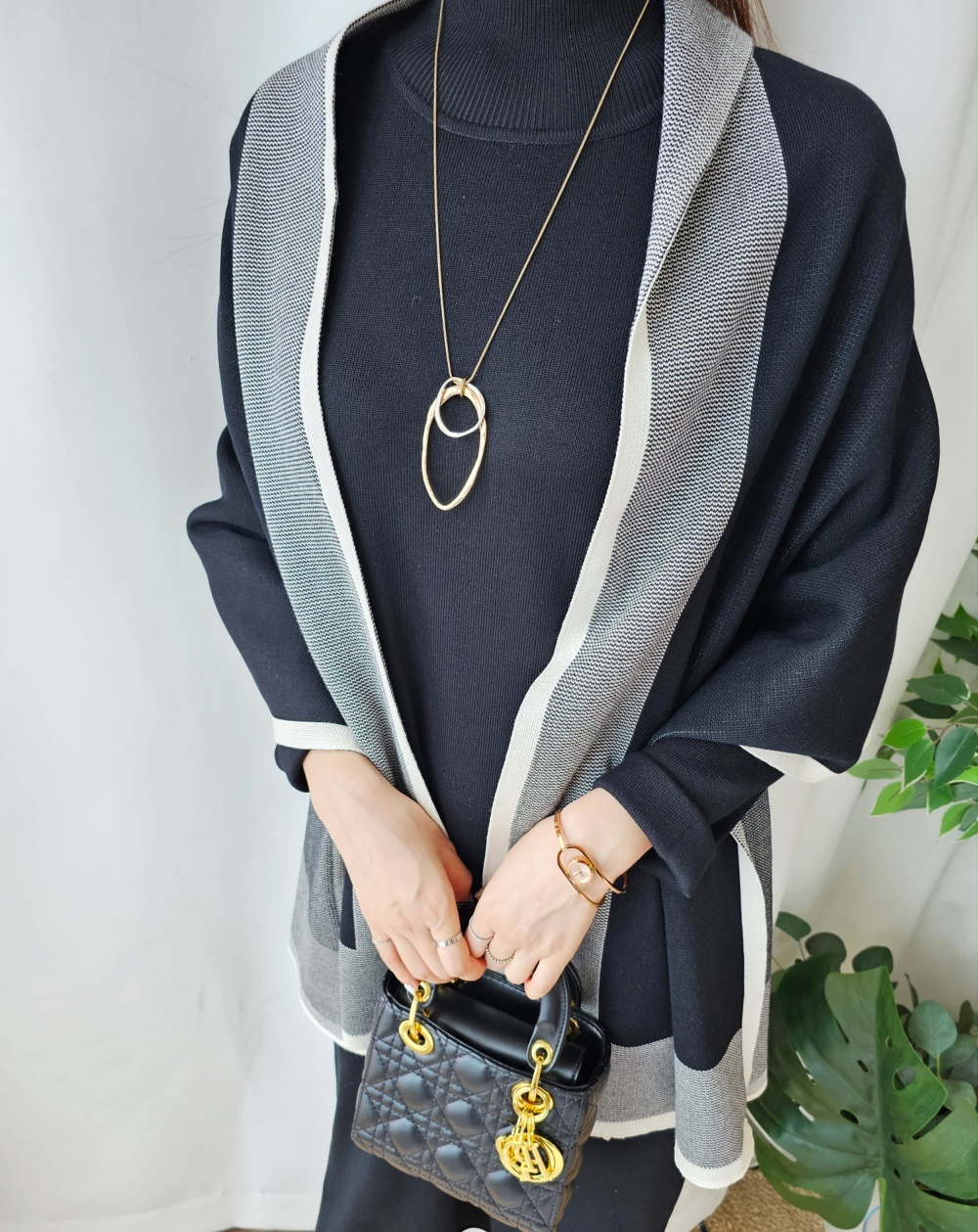 配色ショール付ニットワンピース | 詳細画像14