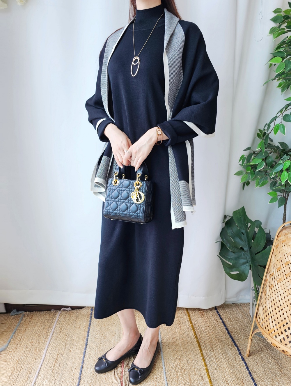 配色ショール付ニットワンピース | 詳細画像20