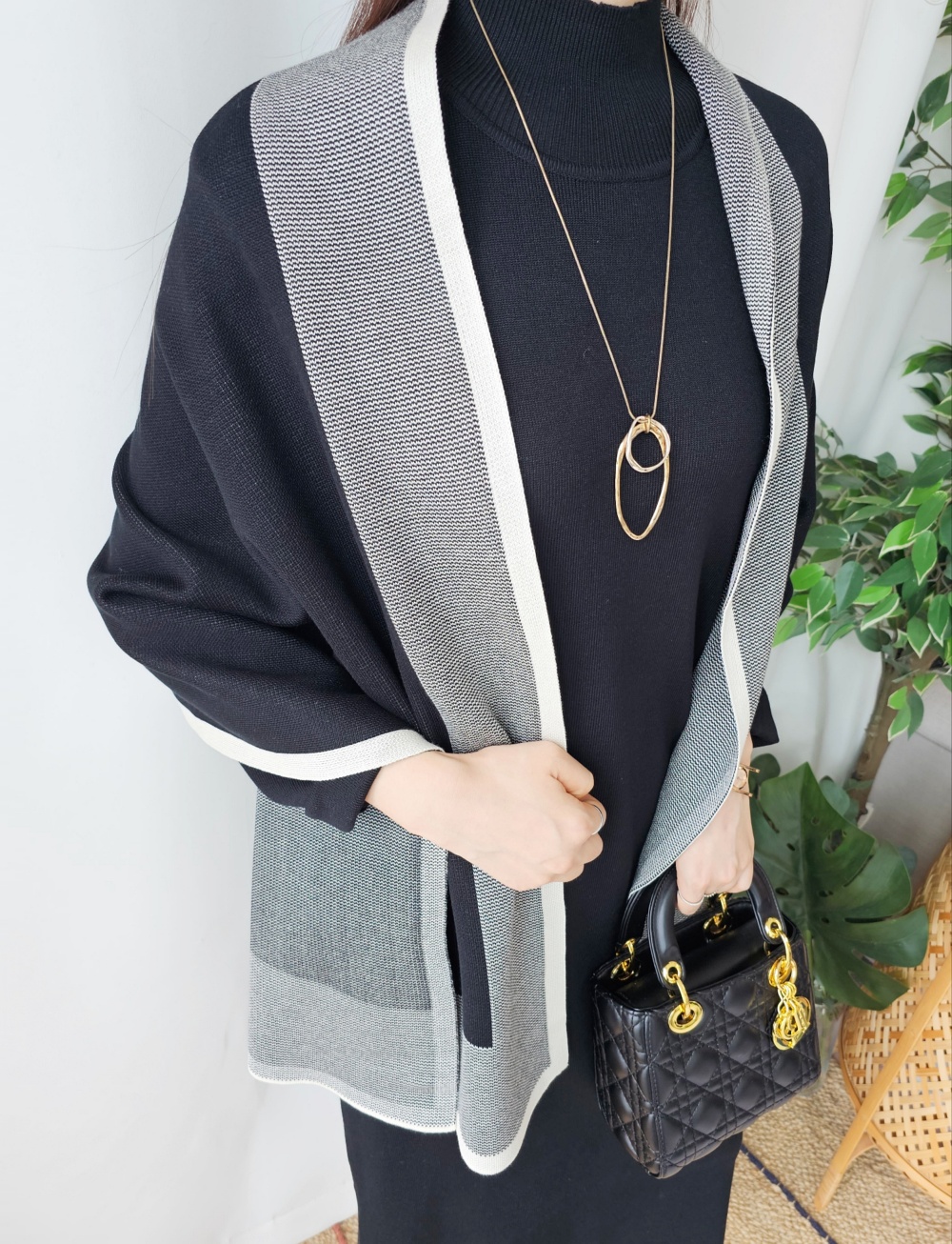 配色ショール付ニットワンピース | 詳細画像22