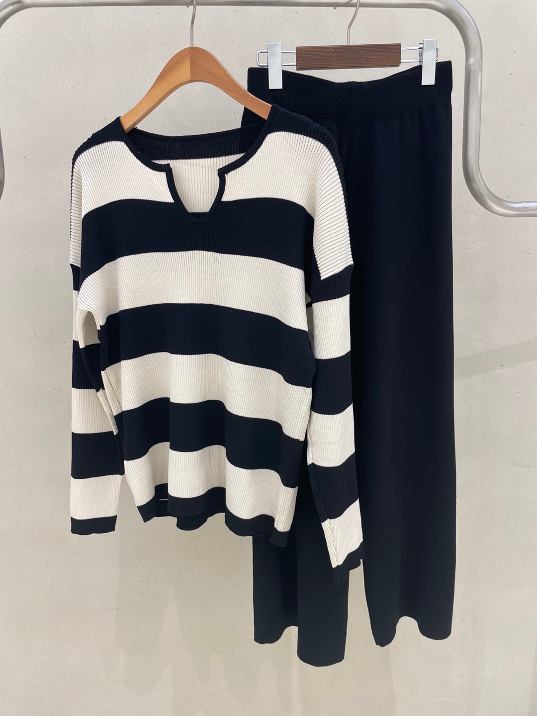 スリットネックボーダーニット&パンツSET | 詳細画像15