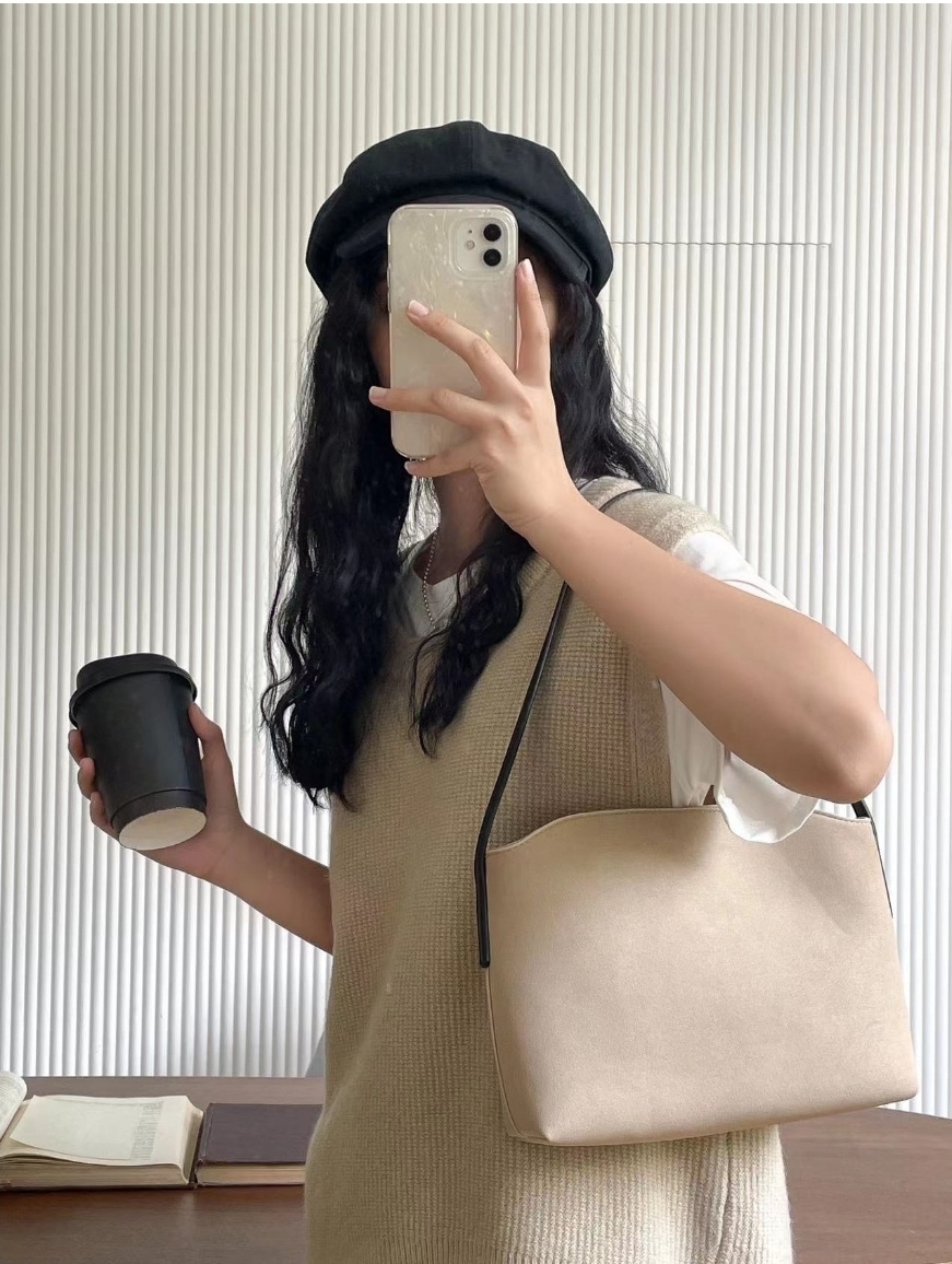 スエード調トートバッグ | 詳細画像3