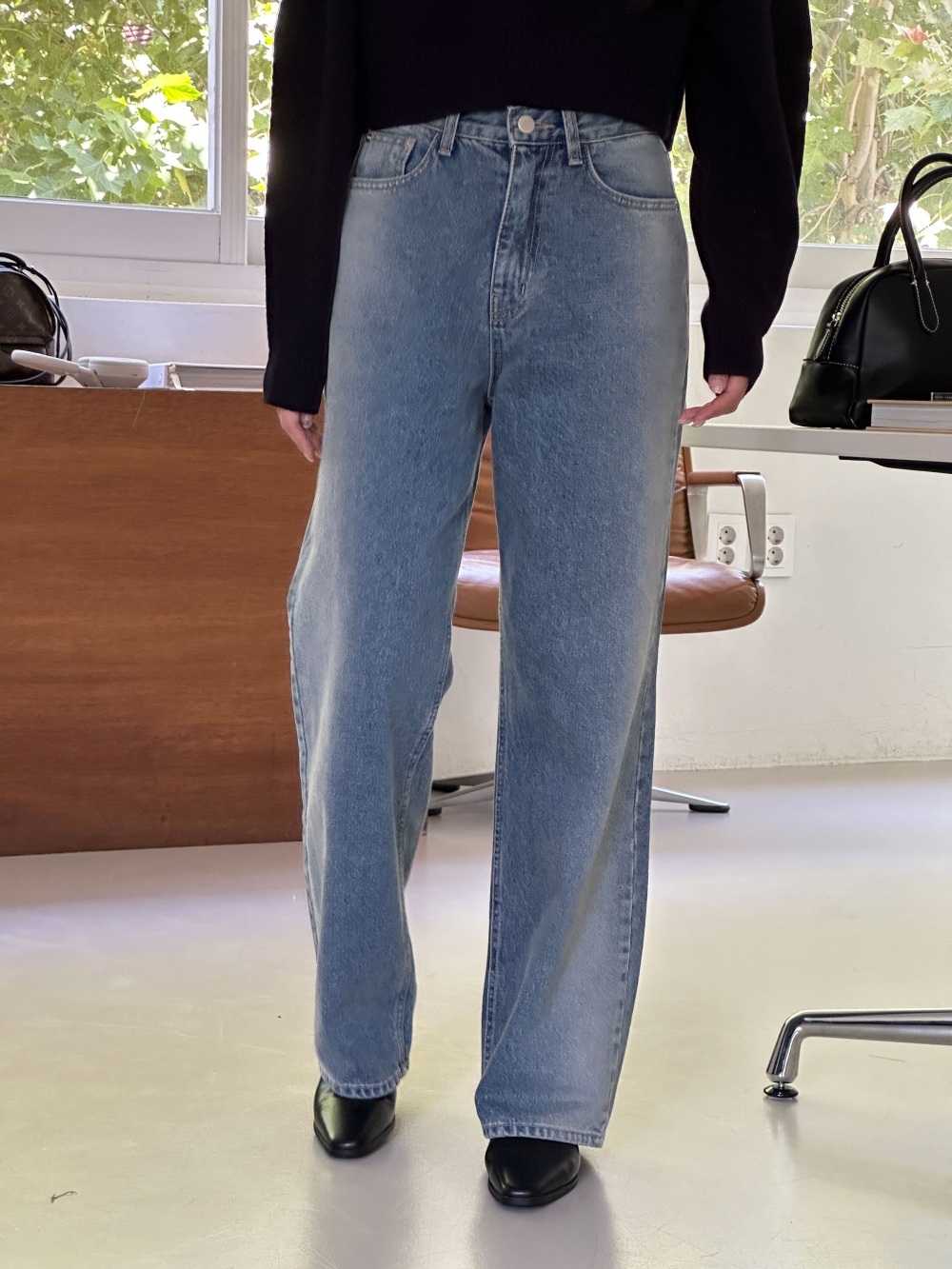 【タグ付き未使用品】ハイウエストストレートデニムパンツ Shinzone｜ハイウエストストレートデニムパンツ“HIGH WAIST IVY