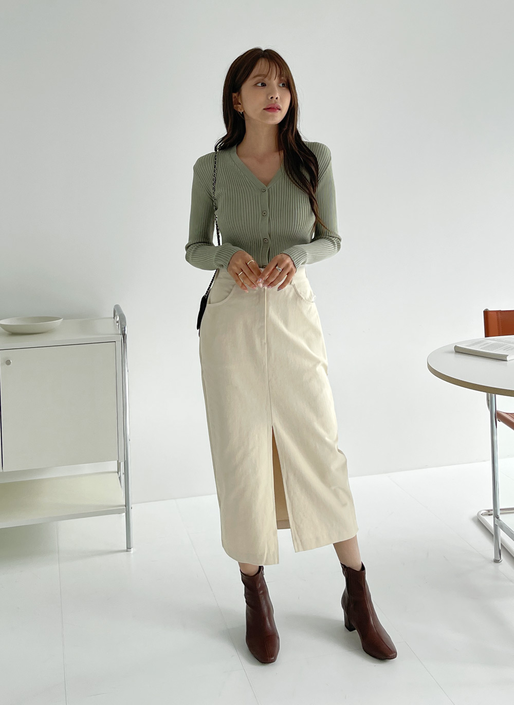 Vネックリブスリムカーディガン | DHOLIC | 詳細画像11
