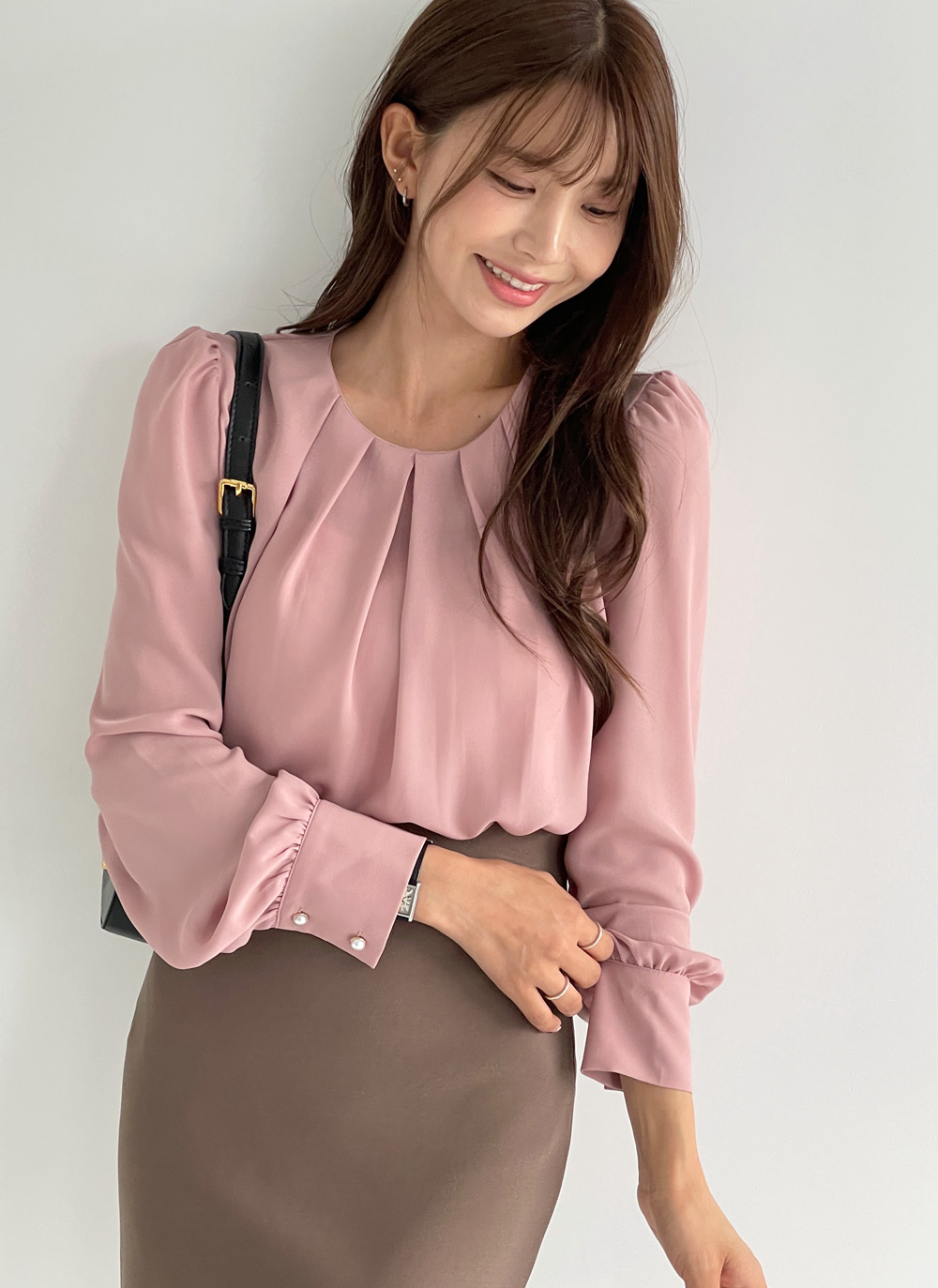 パール調ボタンタックネックブラウス | DHOLIC | 詳細画像5