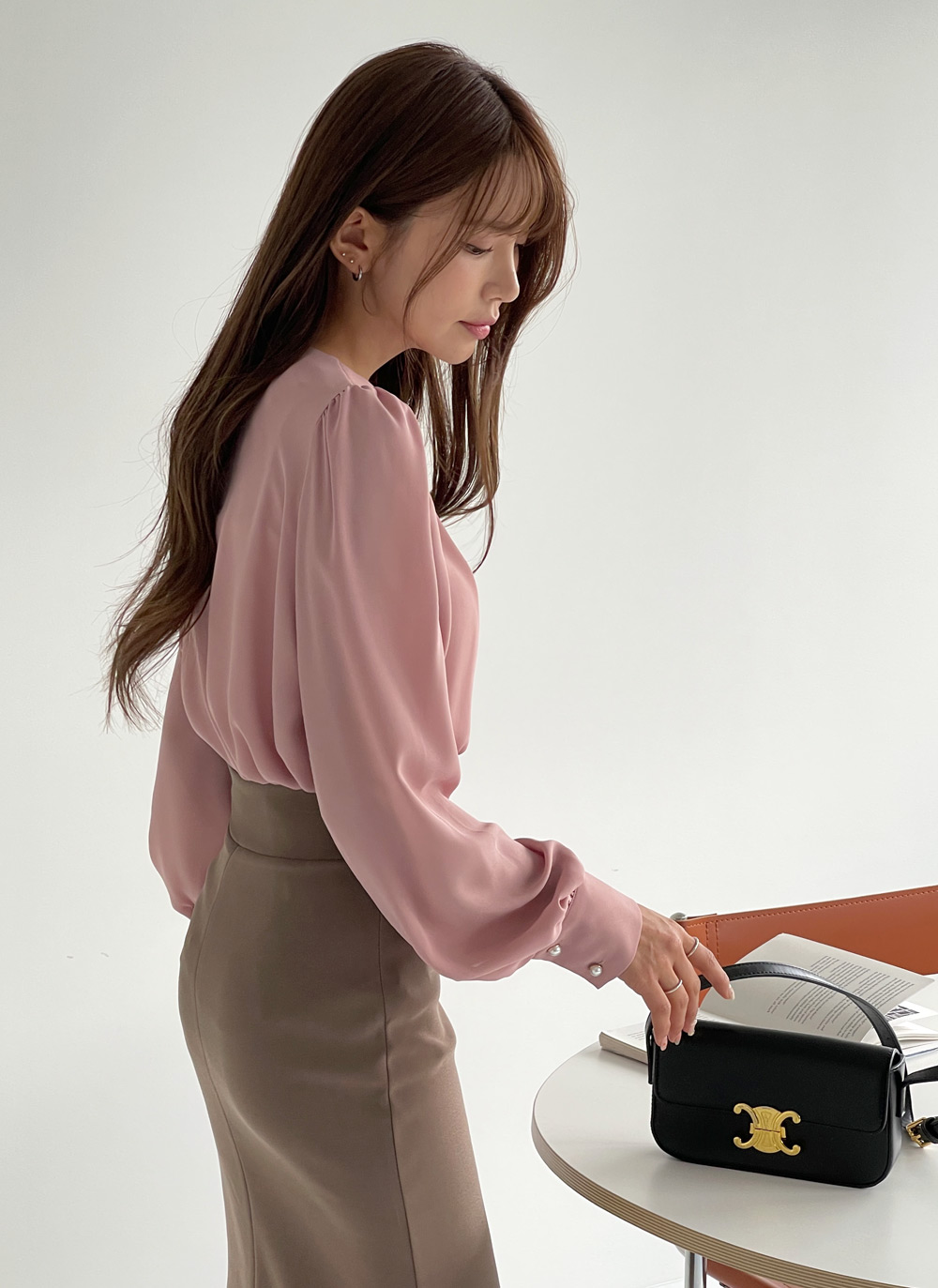 パール調ボタンタックネックブラウス | DHOLIC | 詳細画像8