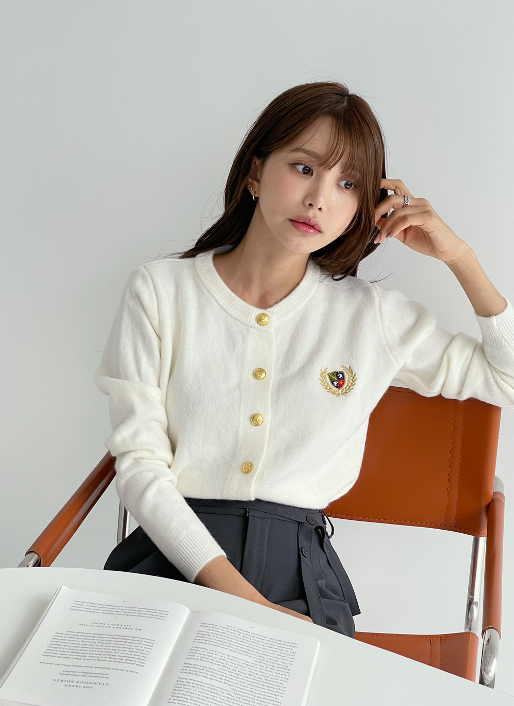 エンブレムゴールドボタンカーディガン | DHOLIC | 詳細画像10