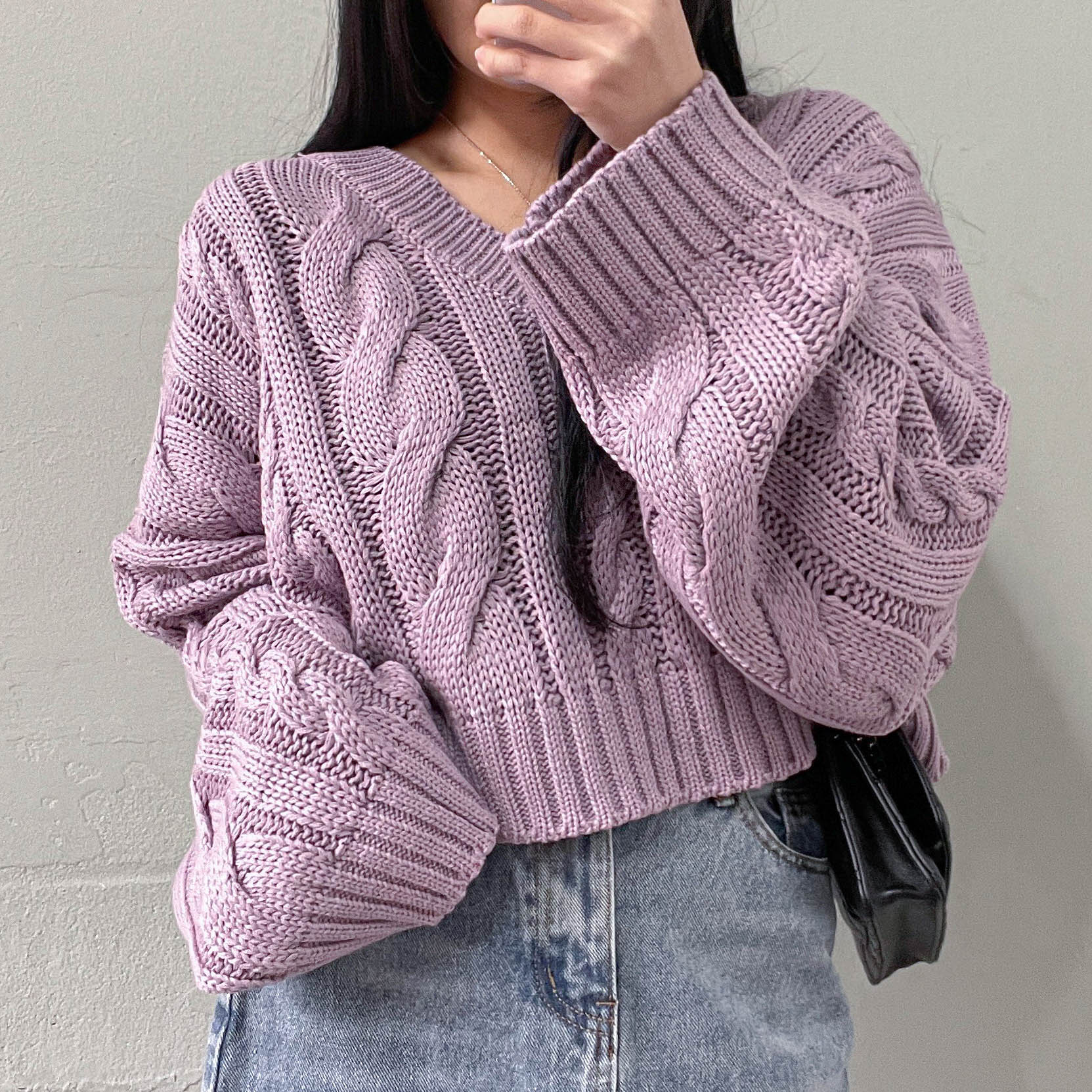 Vネッククロップドケーブルニット | レディースファッション通販 - DHOLIC