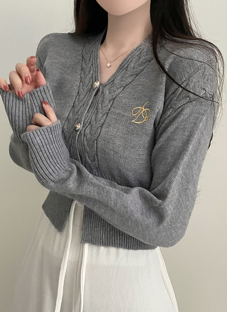ゴールドボタン刺繍ケーブルカーディガン | レディース
