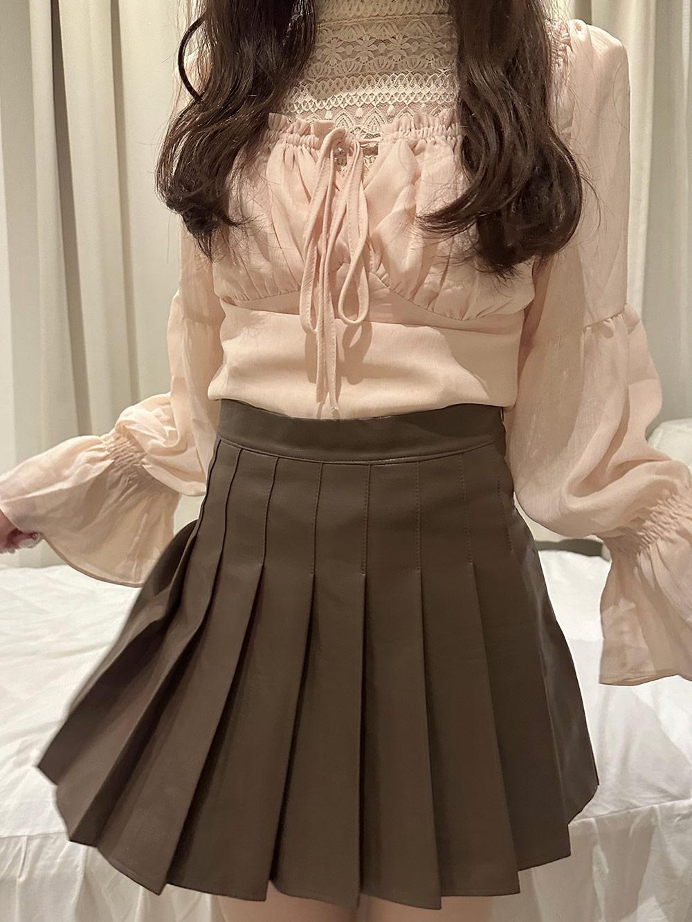 パンツ裏地フェイクレザープリーツミニスカート | レディース