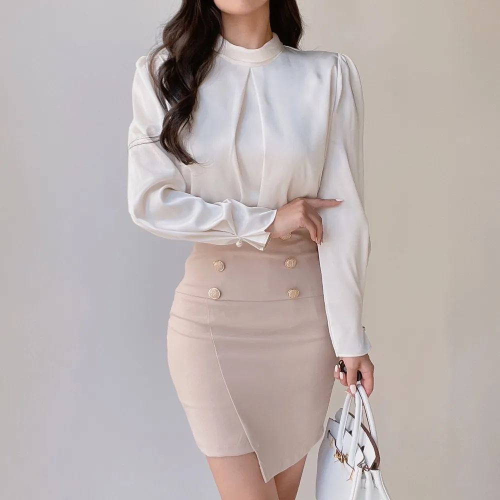 ハイネックサテンパフ長袖ブラウス | mirangmirang | 詳細画像15