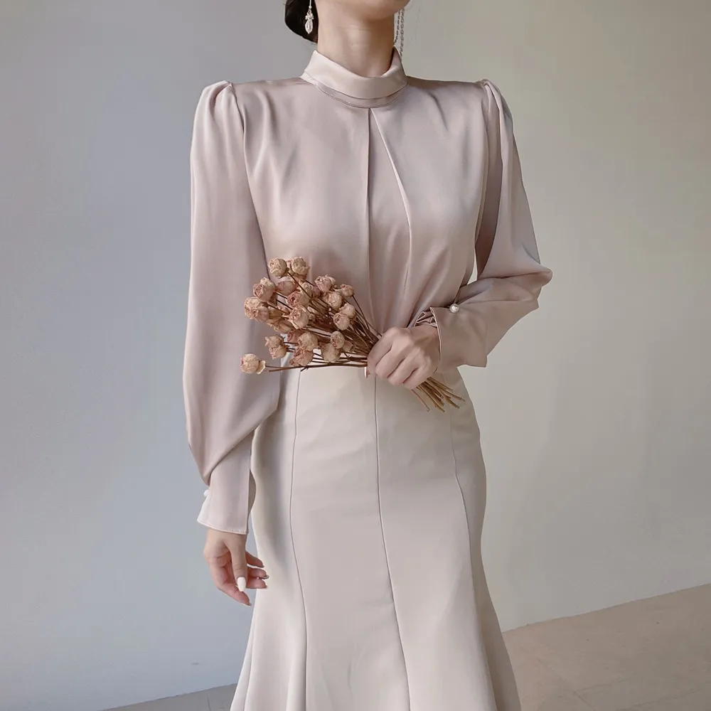 ハイネックサテンパフ長袖ブラウス | mirangmirang | 詳細画像18