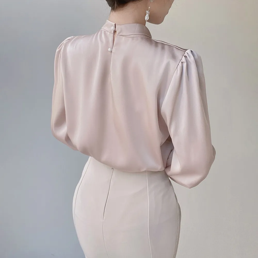 ハイネックサテンパフ長袖ブラウス | mirangmirang | 詳細画像20