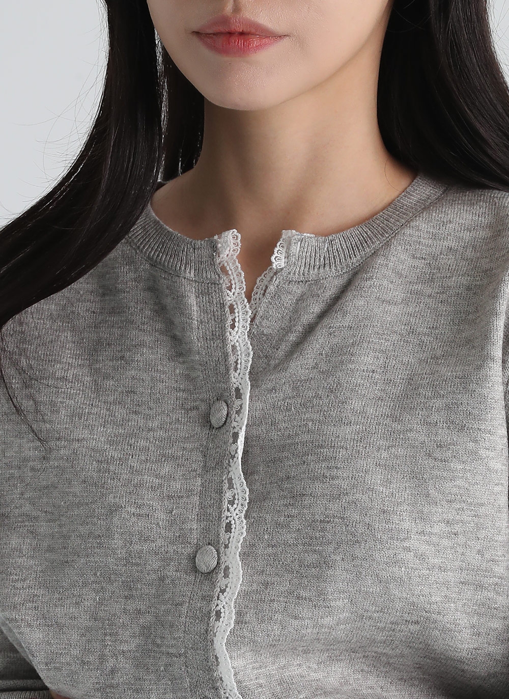 レースラインくるみボタンカーディガン | レディースファッション通販