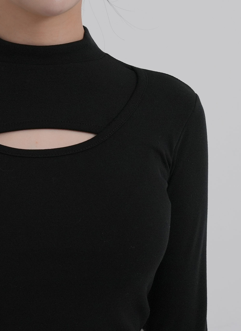 カットアウトハーフネックTシャツ | DHOLIC | 詳細画像5
