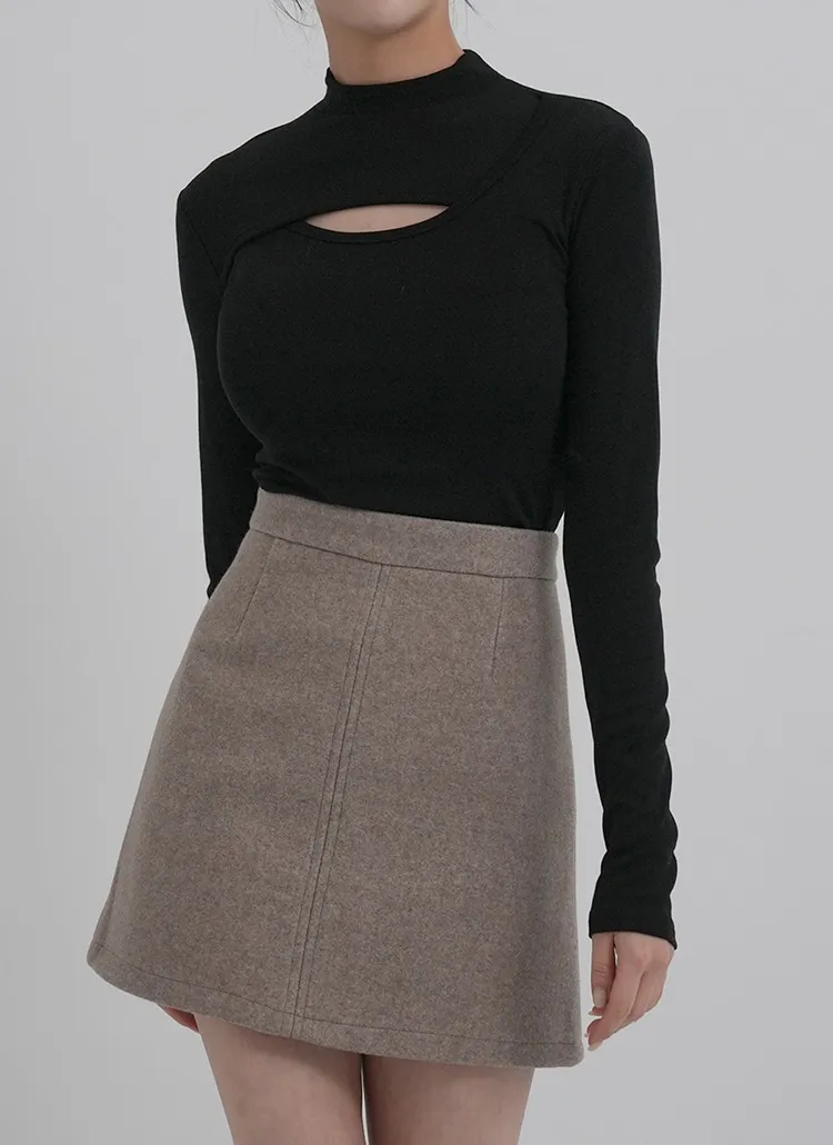 カットアウトハーフネックTシャツ | DHOLIC | 詳細画像1