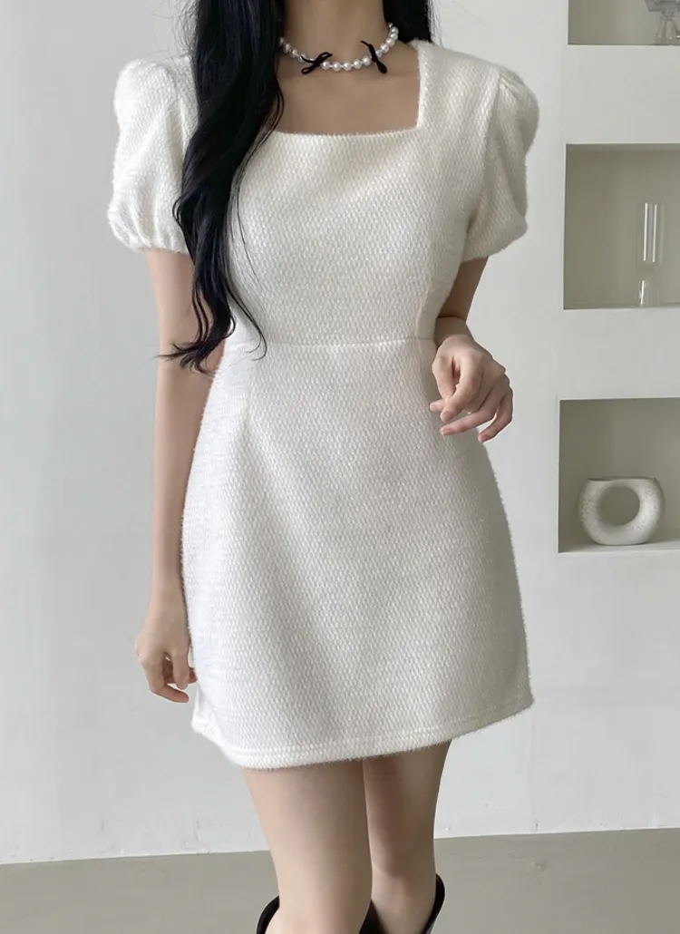 スクエアネックパフ半袖ミニワンピース | dangosister | 詳細画像1