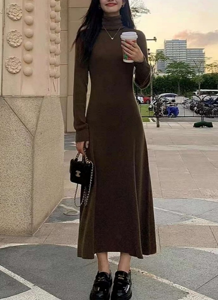 タートルネックニットロングワンピース | レディースファッション通販