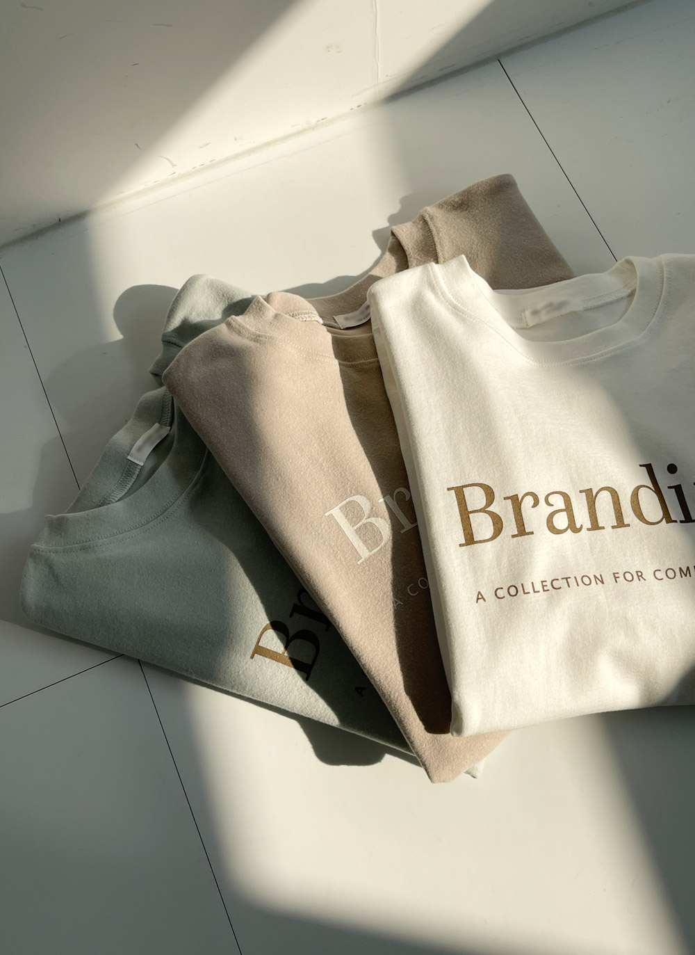 起毛レタリングラウンドTシャツ | DHOLIC | 詳細画像2