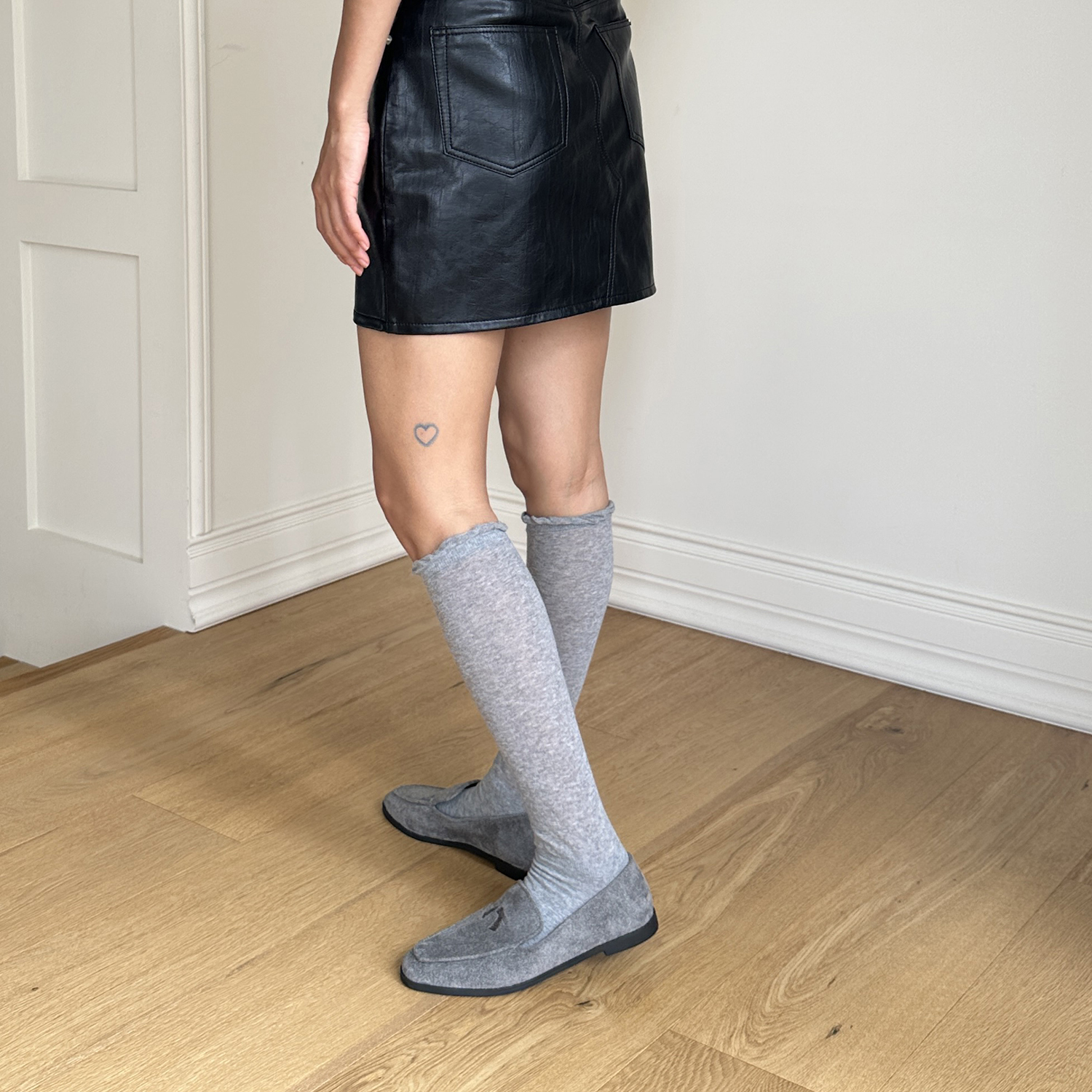 スエード調リボン刺繍ローファー | 詳細画像11