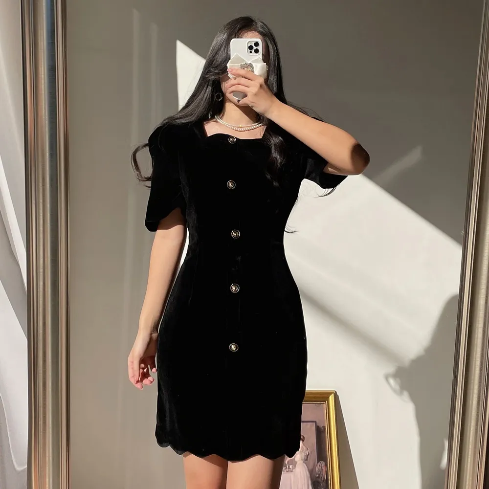 スクエアベロアミニワンピース | レディースファッション通販 - DHOLIC