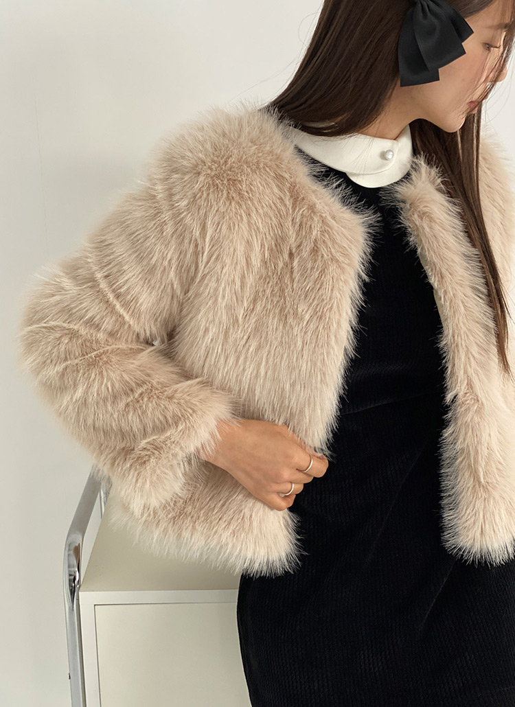 エコファーノーカラークロップドジャケット | レディースファッション