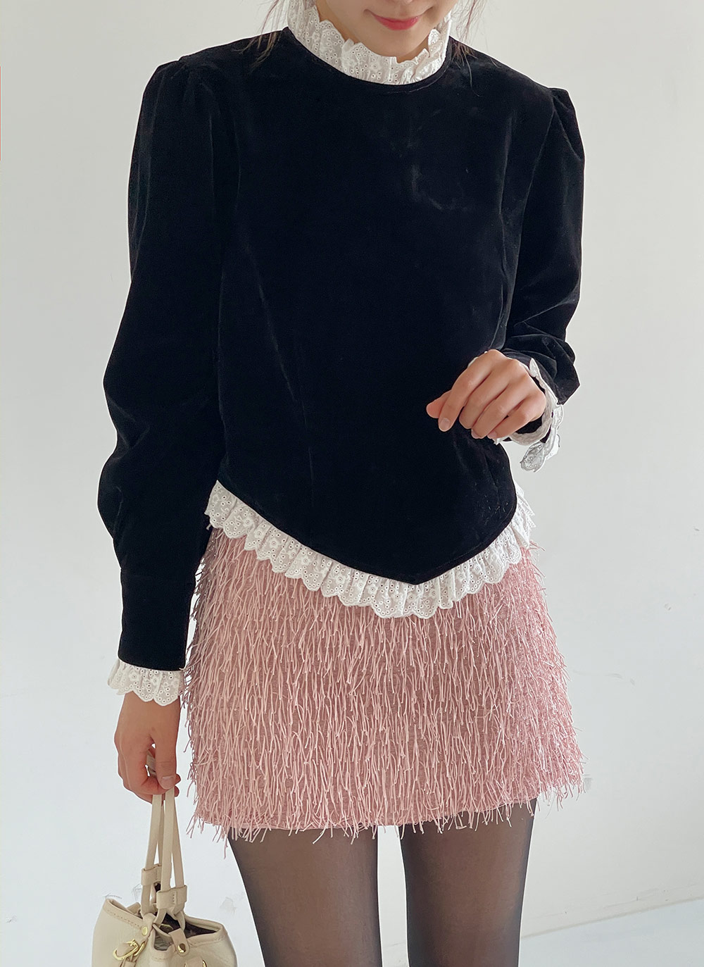 アイレットレーストリミングベロアブラウス | DHOLIC | 詳細画像2