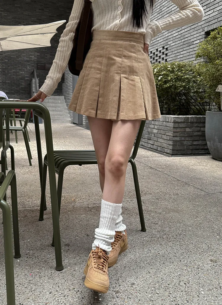 新品タグ付き】Ameri VINTAGE ウエストラップコーデュロイスカート  