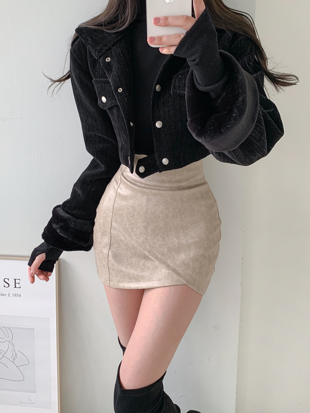 パンツ裏地レザー調チューリップミニスカート | レディース