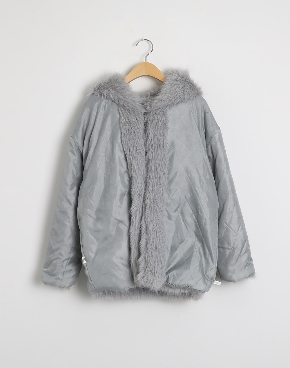 キルト裏地エコファーフードジャケット | レディースファッション通販